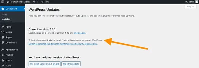 WordPress Updates screen showing version 5.8.1 with automatic updates switched on